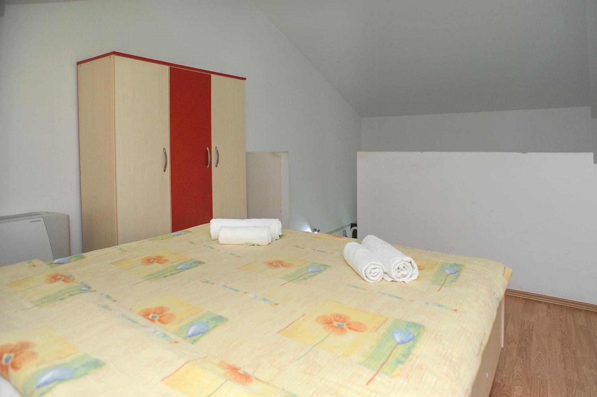 Apartmani Vila Caska Phòng bức ảnh
