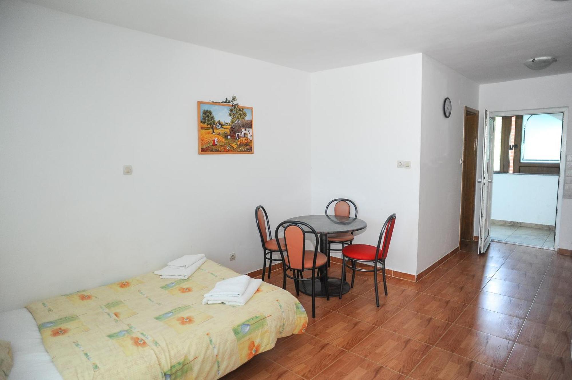 Apartmani Vila Caska Phòng bức ảnh
