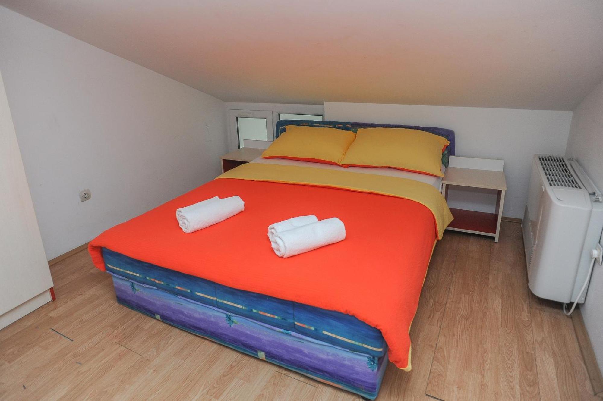Apartmani Vila Caska Phòng bức ảnh