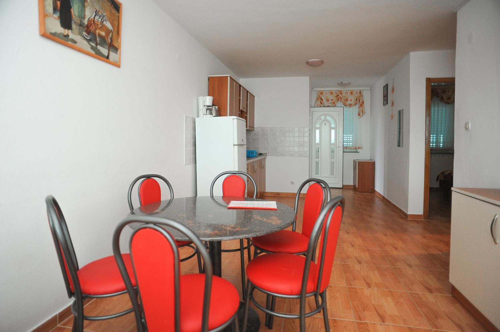 Apartmani Vila Caska Phòng bức ảnh